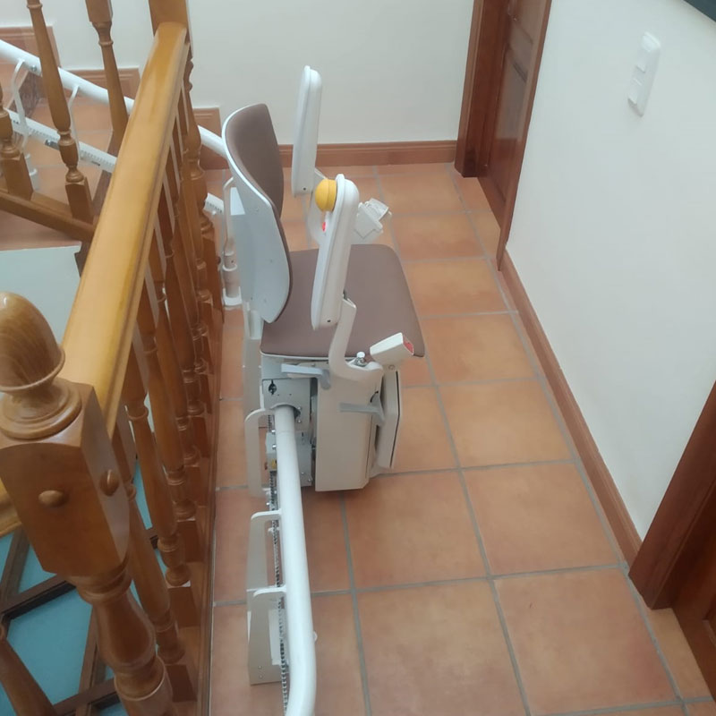 Silla Salvaescaleras Curva En Vivienda Particular En Sadaba Futurelift